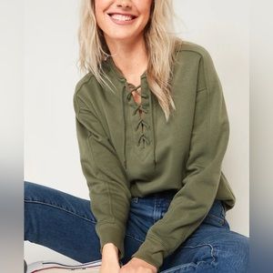 Old Navy Lace Up Crewneck Sweater. Olive. XL